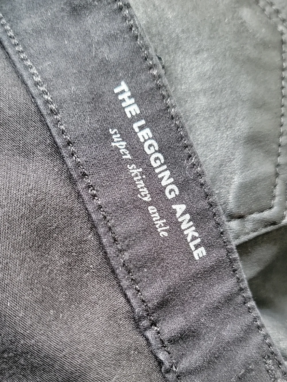 AG super skinny ankle  x THE LEGGING ANKLE shiny Patterned Pants